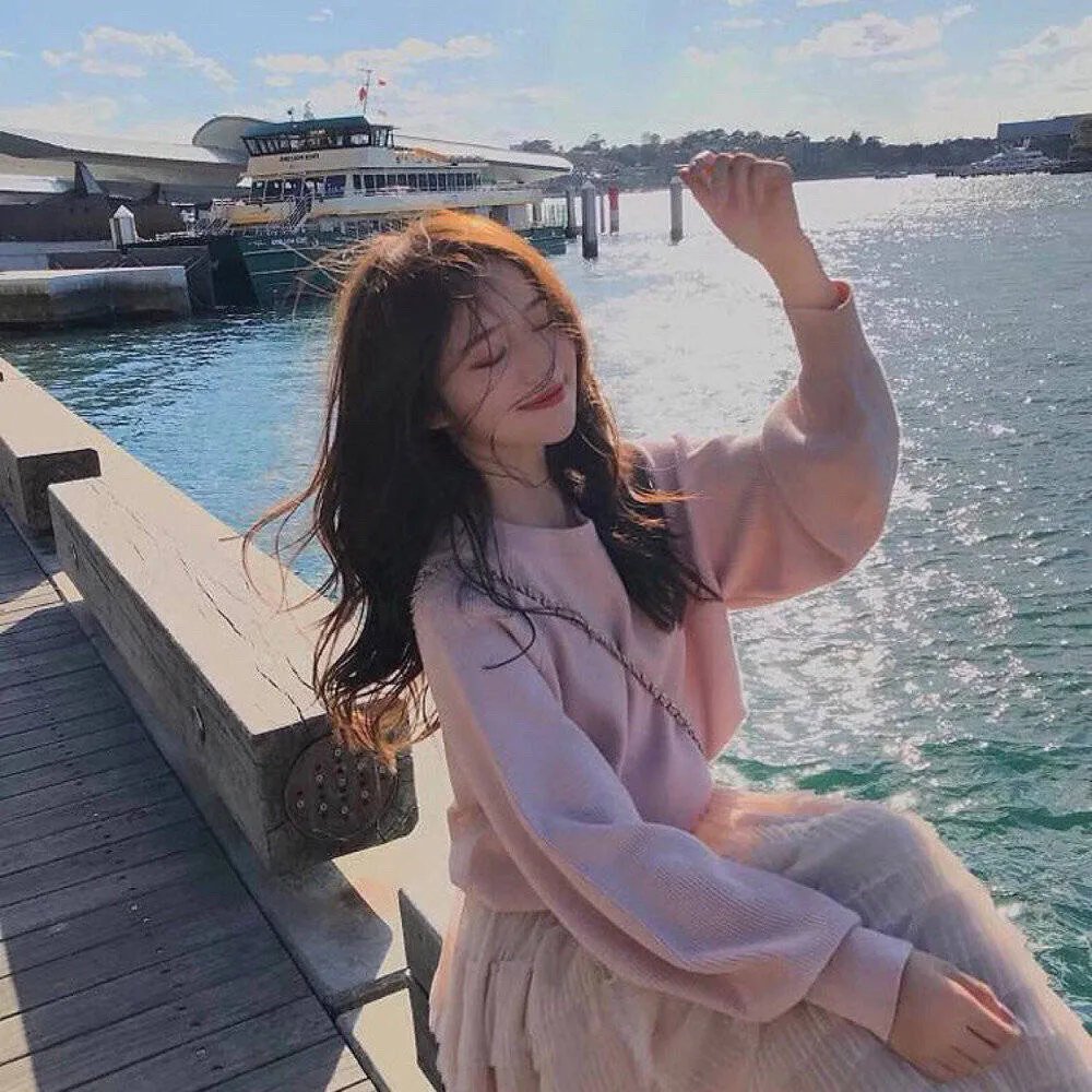 赤脚鸣声 海报