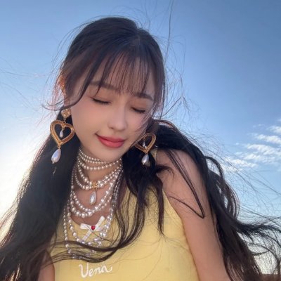堕入地球的间谍 海报